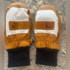 FlylowGear Unicorn Mitt